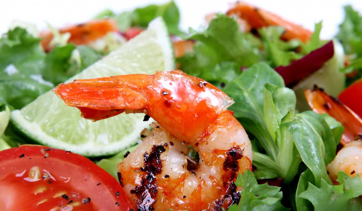 Hosting the Perfect Seafood Feast